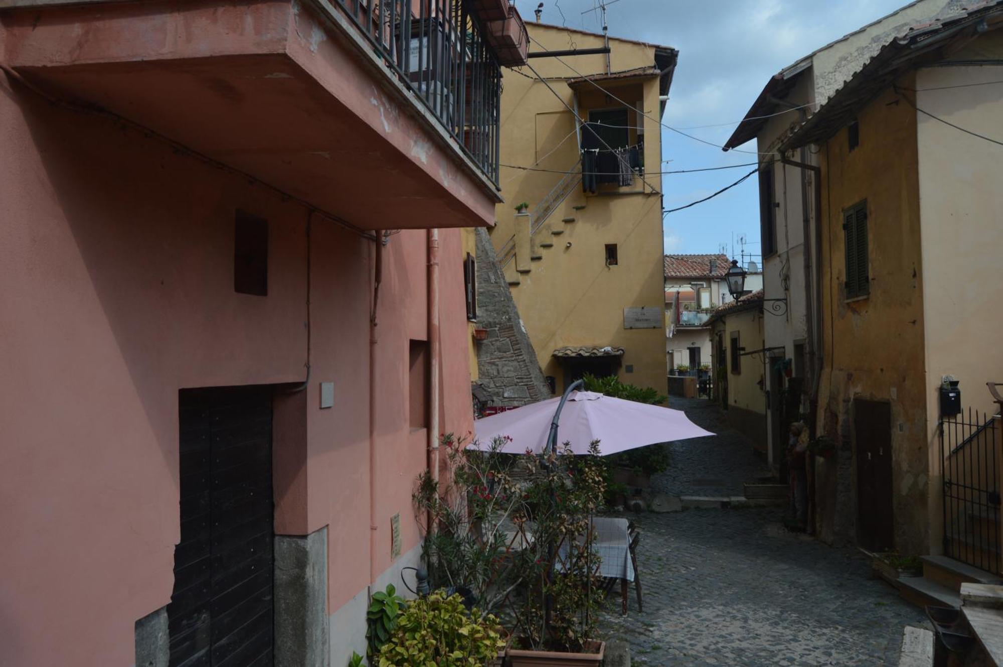 Vivere Il Borgo Genzano di Roma Εξωτερικό φωτογραφία